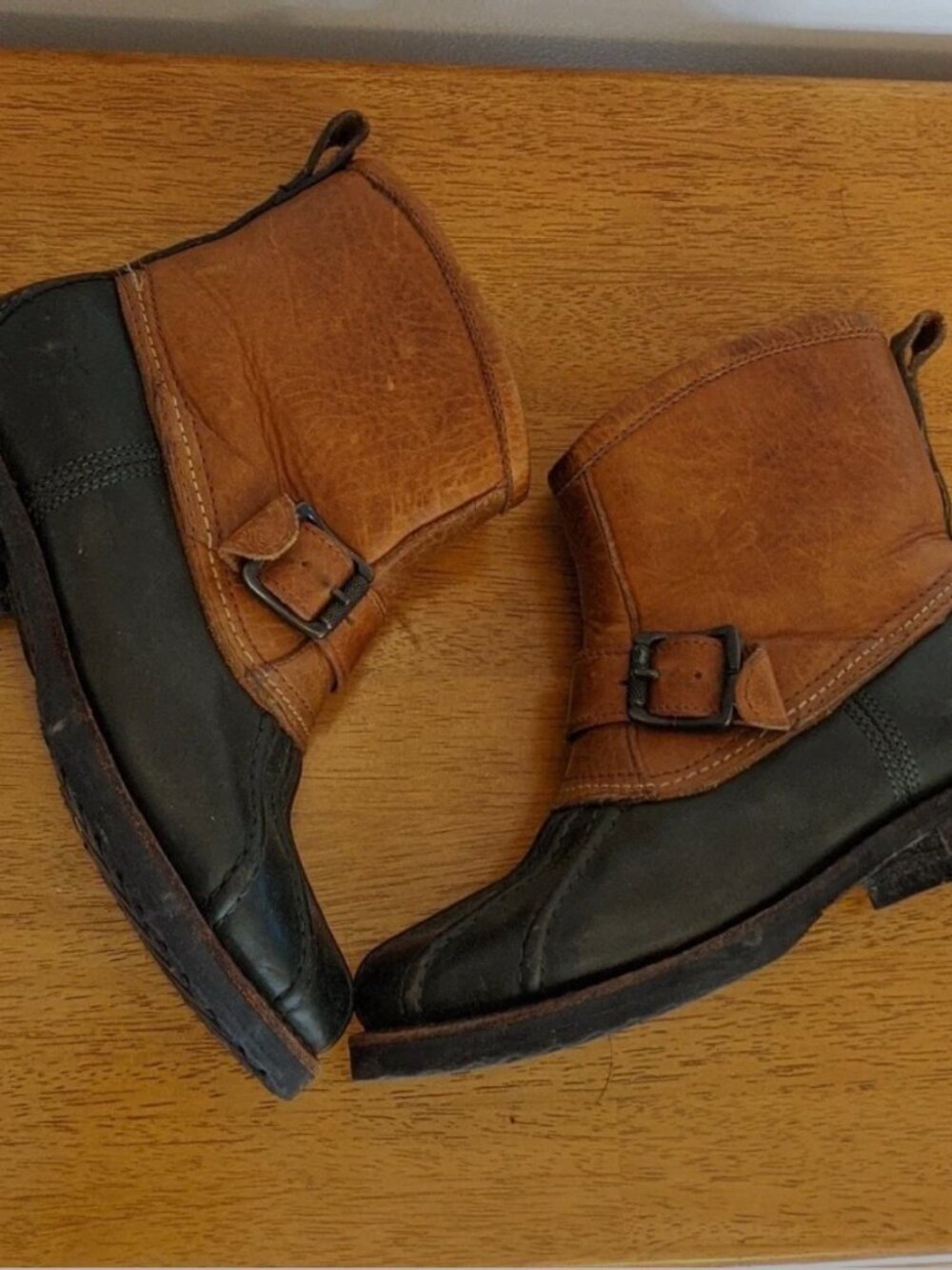 Frye Veronica Shearling + Leather Winter Duck Boots - Brown and Green - Picture 2 of 6